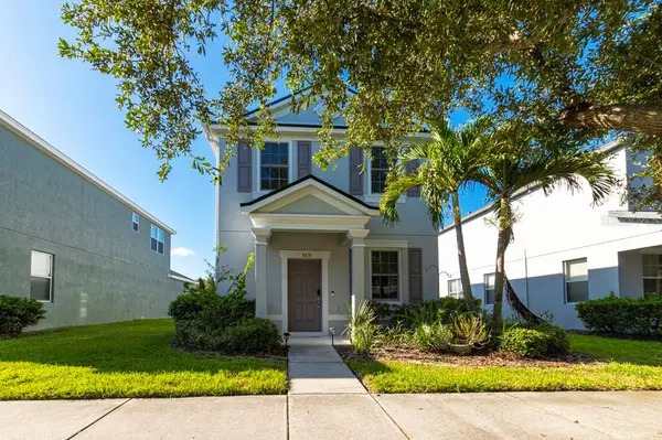 8639 TURNSTONE SHORE LN, Riverview, FL 33578