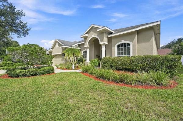 2103 BOOT LAKE CIR, Tampa, FL 33612