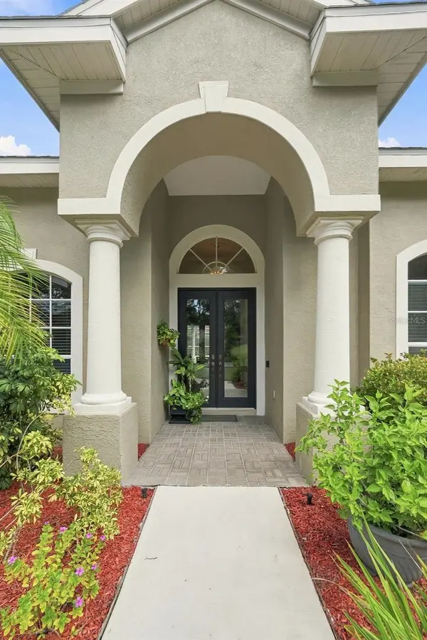 2103 BOOT LAKE CIR, Tampa, FL 33612