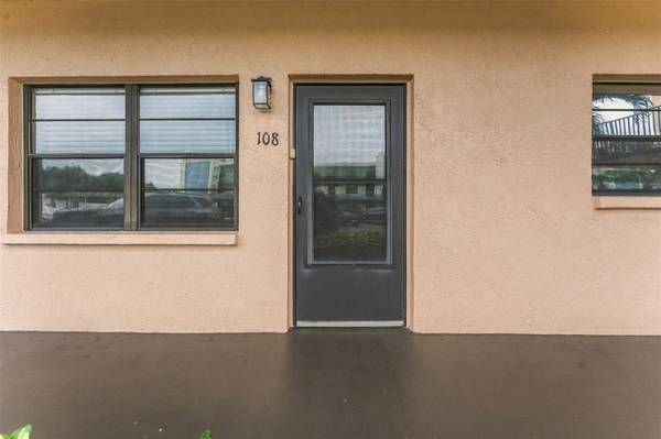 5971 TERRACE PARK DR N #108, St Petersburg, FL 33709