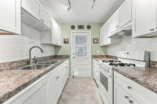 5971 TERRACE PARK DR N #108, St Petersburg, FL 33709