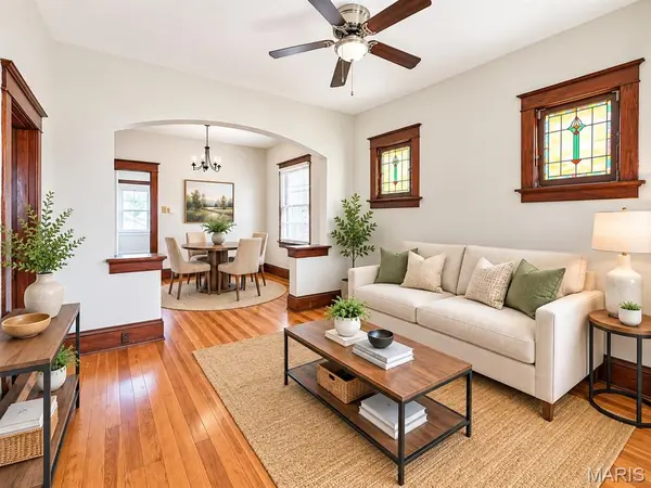 4640 Ray AVE, St Louis, MO 63116