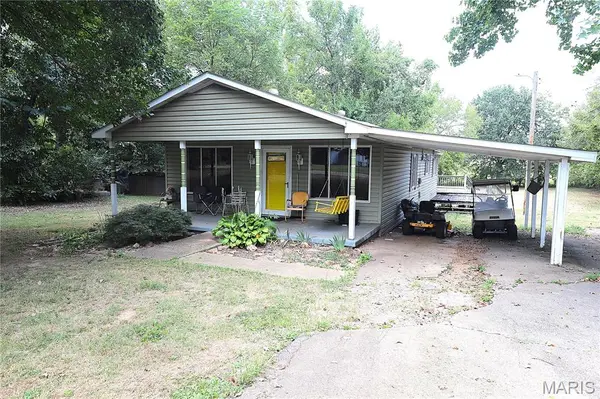 318 Loughborough ST, Fredericktown, MO 63645