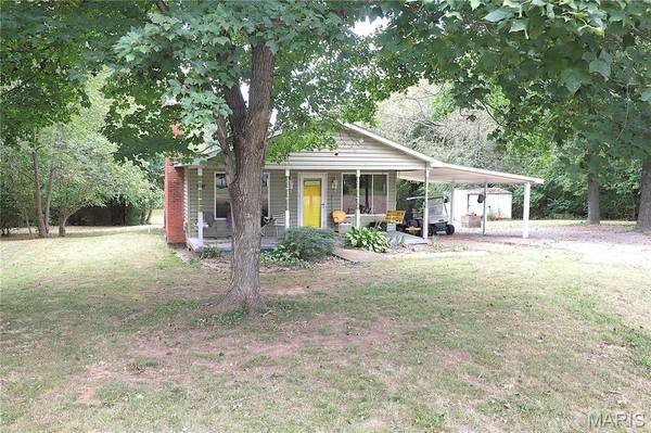318 Loughborough ST, Fredericktown, MO 63645