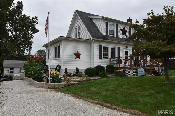 523 W Olive ST, Palmyra, MO 63461