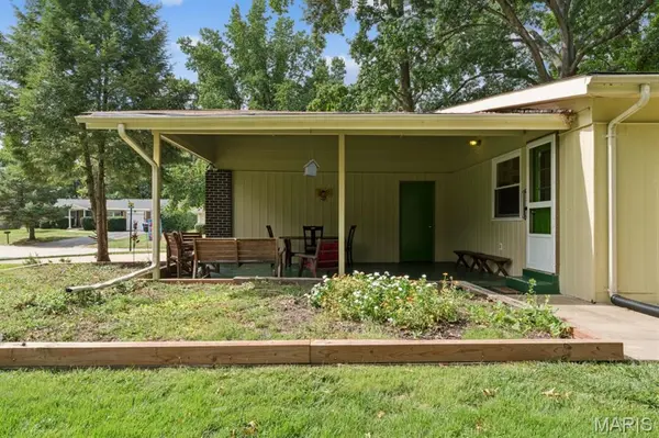 12801 Bellerive Estates DR, St Louis, MO 63141