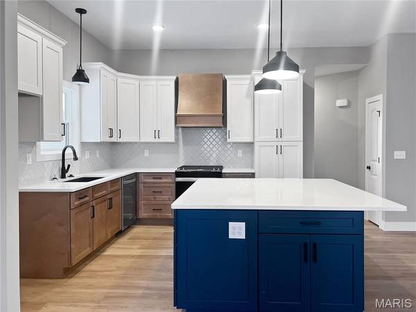 135 Fiddler's Close RD #135 STB, Washington, MO 63090
