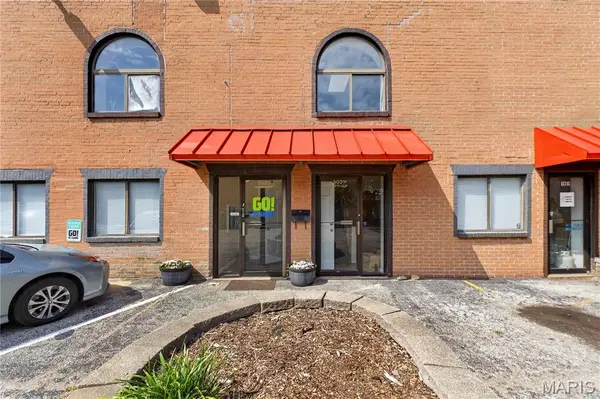 5017 Northrup AVE, St Louis, MO 63110