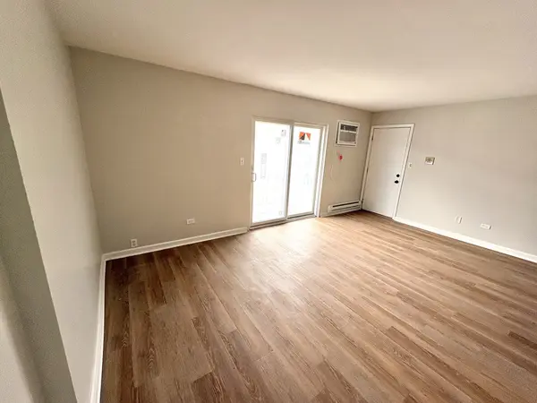 454 E SPRUCE DR #2B, Palatine, IL 60074