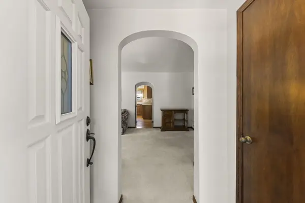 4038 Highland AVE, Downers Grove, IL 60515