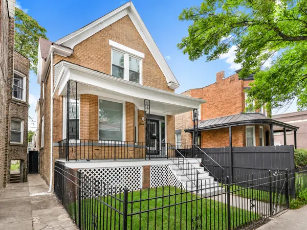 7038 S King DR, Chicago, IL 60637