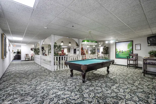 3305 SUNSET AVE #220, Waukegan, IL 60087