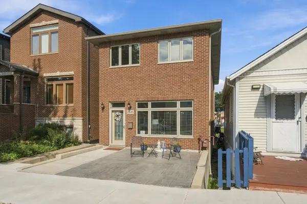 2646 S Hillock AVE, Chicago, IL 60608