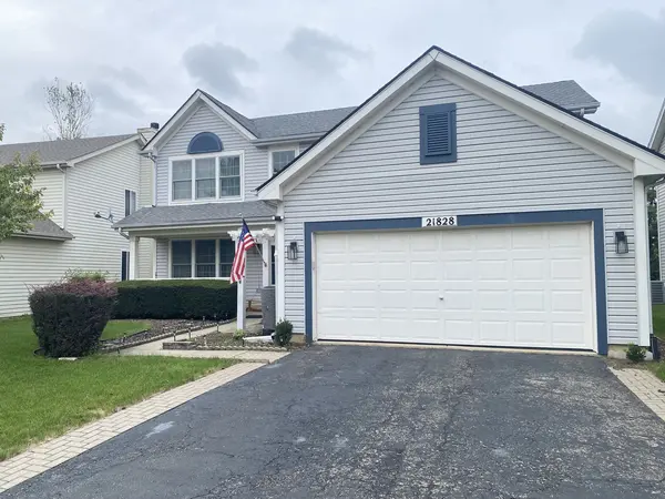 21828 W Knollwood DR, Plainfield, IL 60544