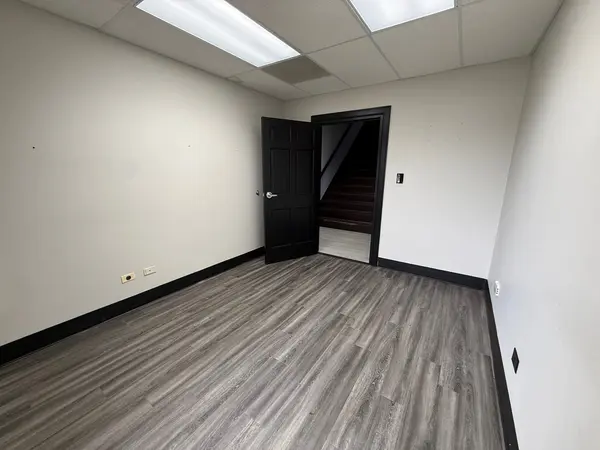 1819 Dot ST #6A, Mchenry, IL 60050