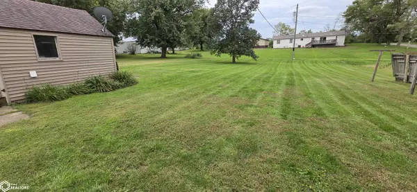 206 N Oak ST, Orient, IA 50858