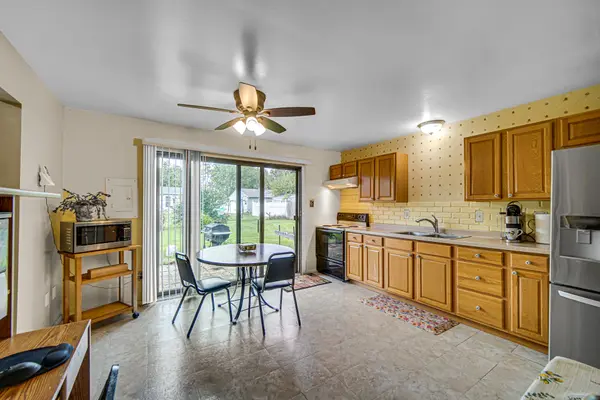 632 Old Forge RD, Valparaiso, IN 46385