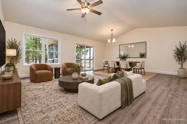 74 Prince William CT, La Porte, IN 46350