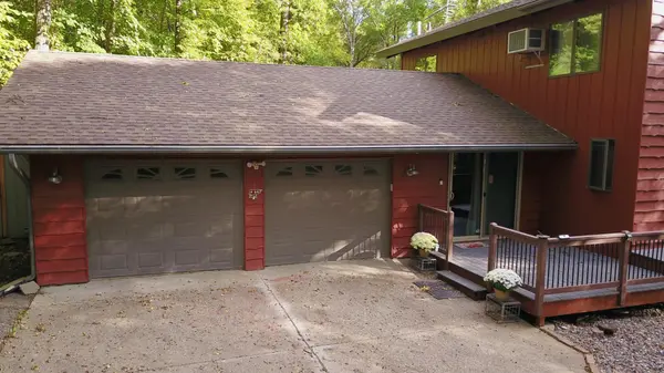 29414 Kiwi CT, Saint Joseph, MN 56374