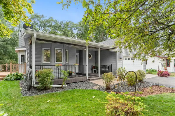2966 Thunder Bay RD, Little Canada, MN 55117