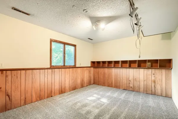 311 Dakota ST W, Vermillion, MN 55085