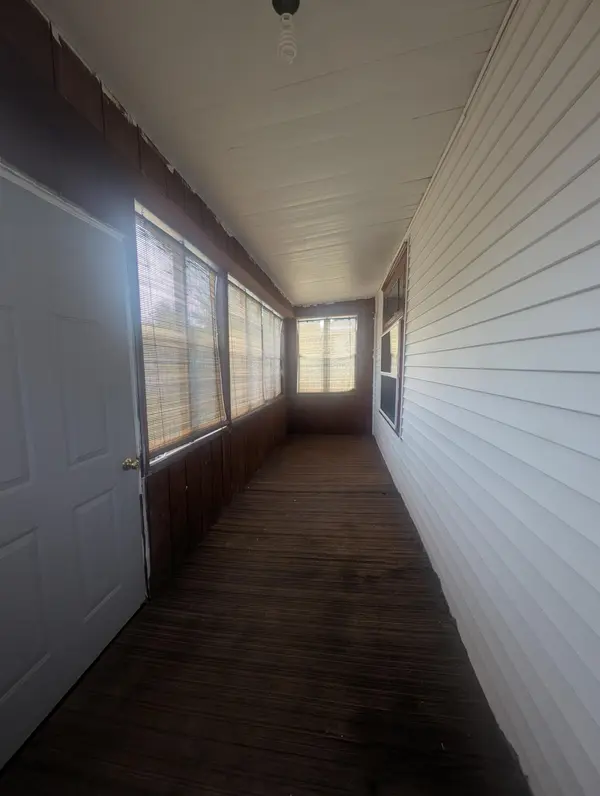 588 York AVE, Saint Paul, MN 55130