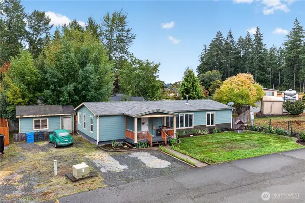 18303 85th Avenue Ct E, Puyallup, WA 98375