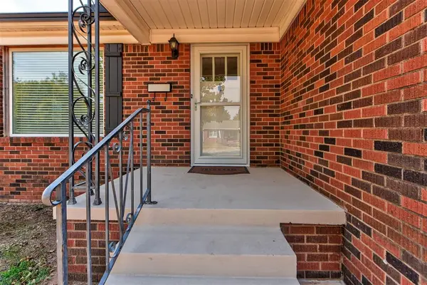 612 NW 51st ST, Oklahoma City, OK 73118