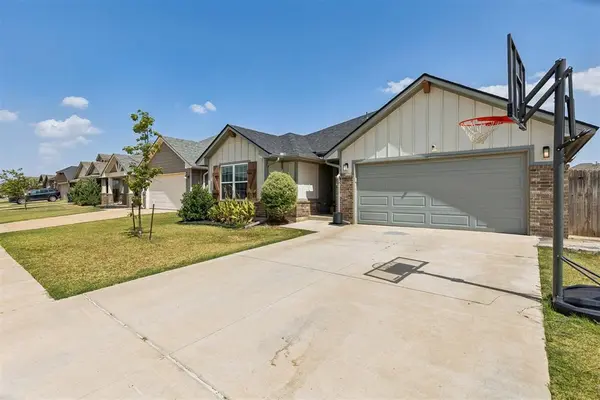 8704 Yassir BTM, Yukon, OK 73099