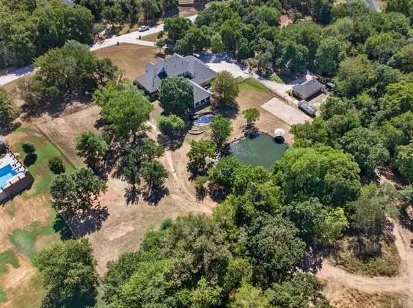 3231 Wakefield LN, Choctaw, OK 73020