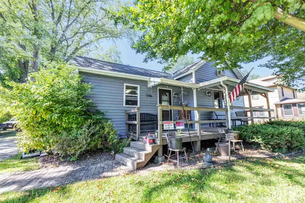 1746 ISLAND CT, Green Bay, WI 54303-6479