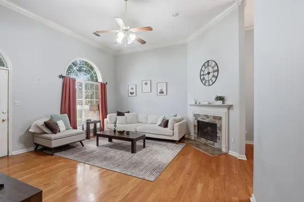 4030 FAIRWAY VIEW CIR, Bartlett, TN 38135