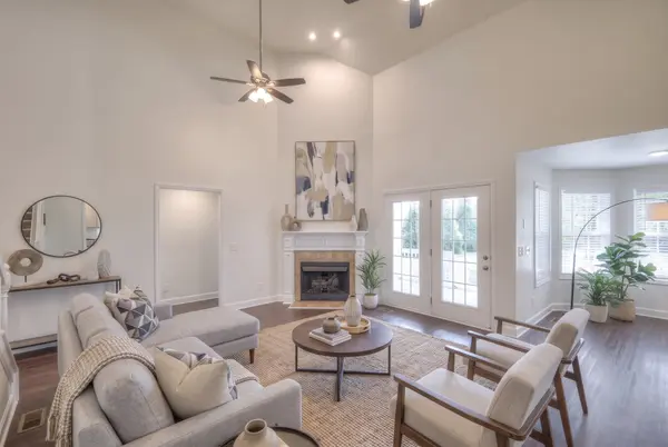 1105 Clay Ct, Murfreesboro, TN 37128