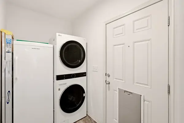 11914 E Laurel Rd, Elk, WA 99009