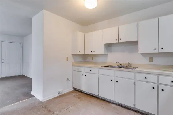2229 E 53rd, Wichita, KS 67216