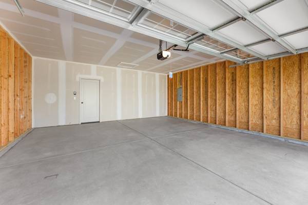 12004 W Arvada Blvd, Maize, KS 67223