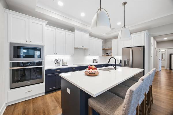 11818 E Winston St, Wichita, KS 67226