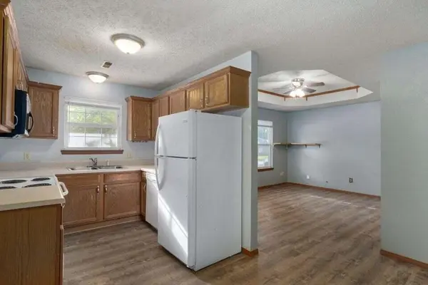 1121 S Colgate AVE, Springfield, MO 65802