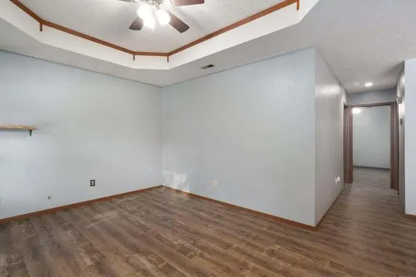 1121 S Colgate AVE, Springfield, MO 65802