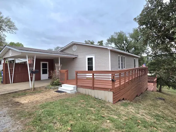 418 S 3rd ST, Houston, MO 65483