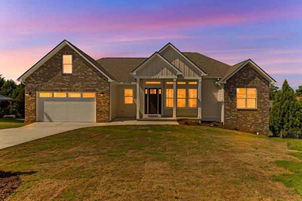 247 Tuscan Ridge TRL, Inman, SC 29349