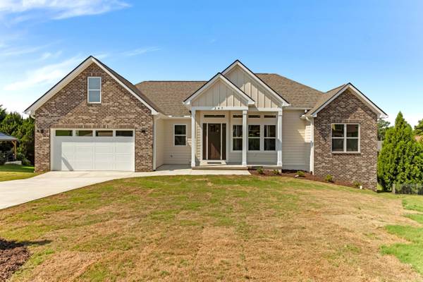 247 Tuscan Ridge TRL, Inman, SC 29349