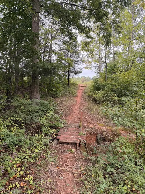 440 Fallings Waters WAY, Greer, SC 29651