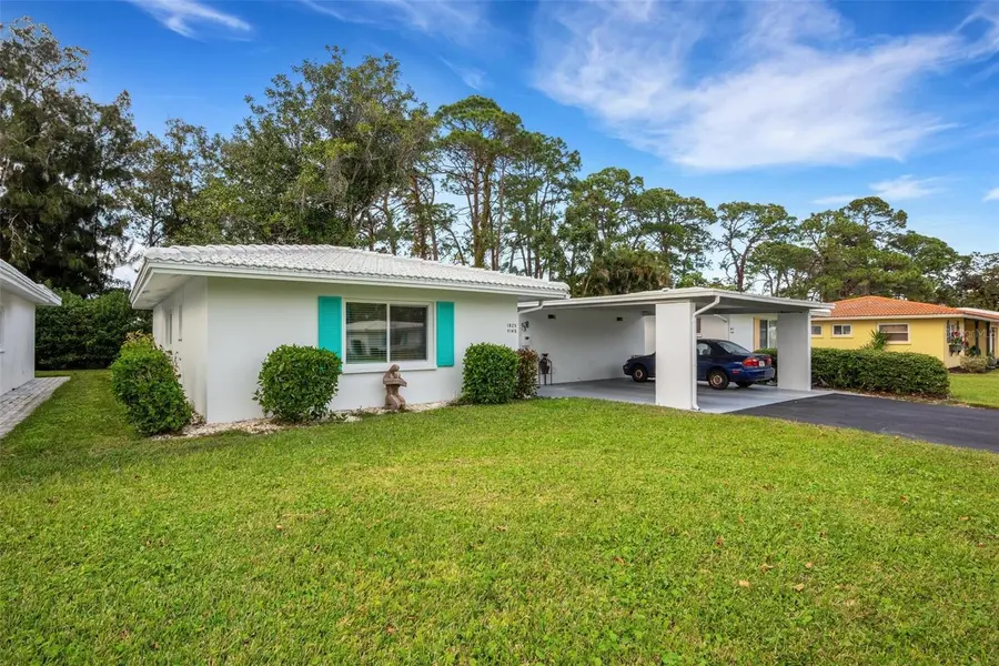 1825 UNIVERSITY PL #145, Sarasota, FL 34235