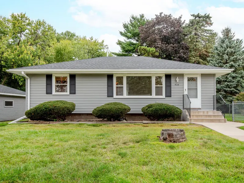 416 21st AVE S, South Saint Paul, MN 55075