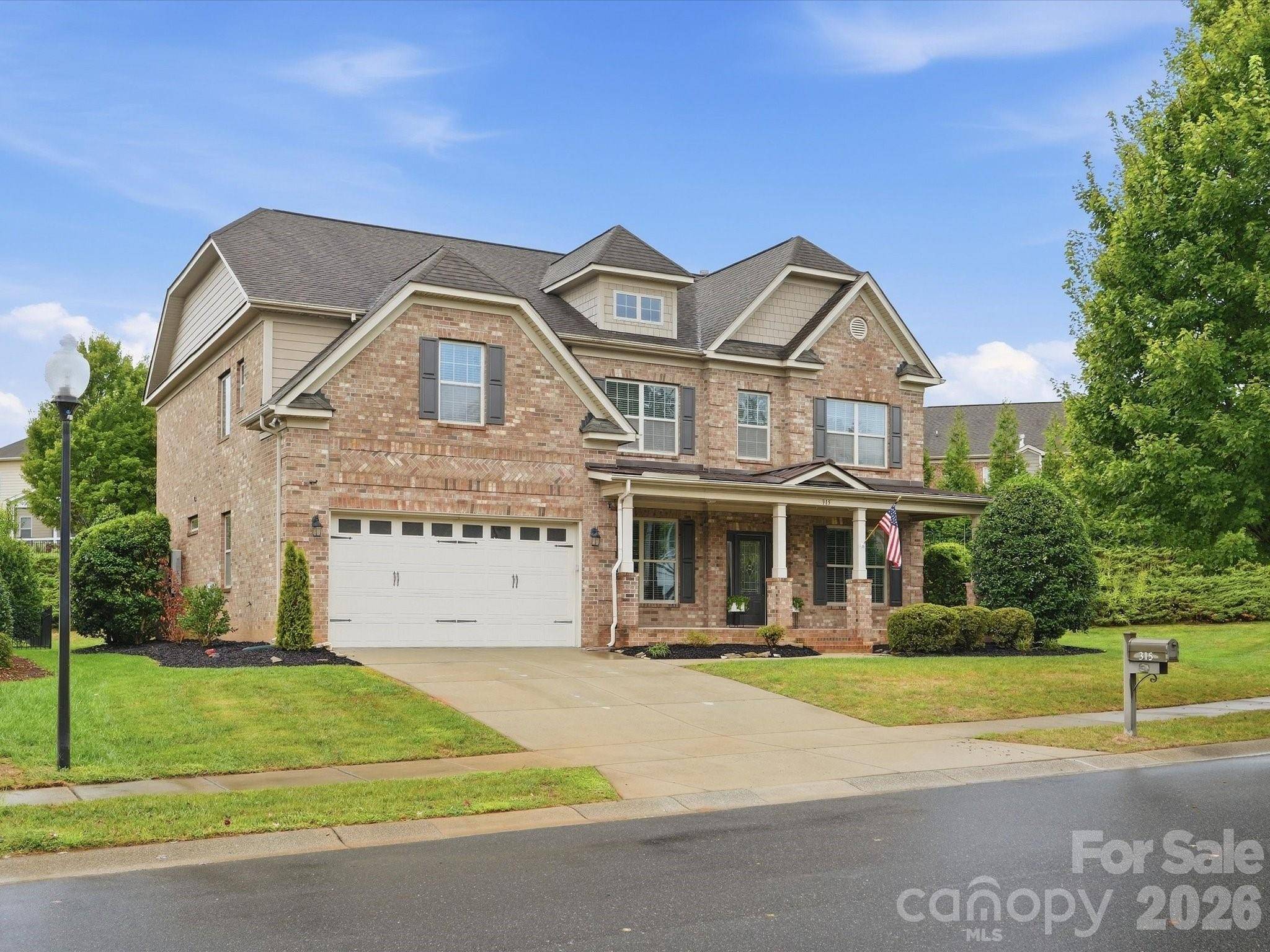 315 Golden View DR, Waxhaw, NC 28173