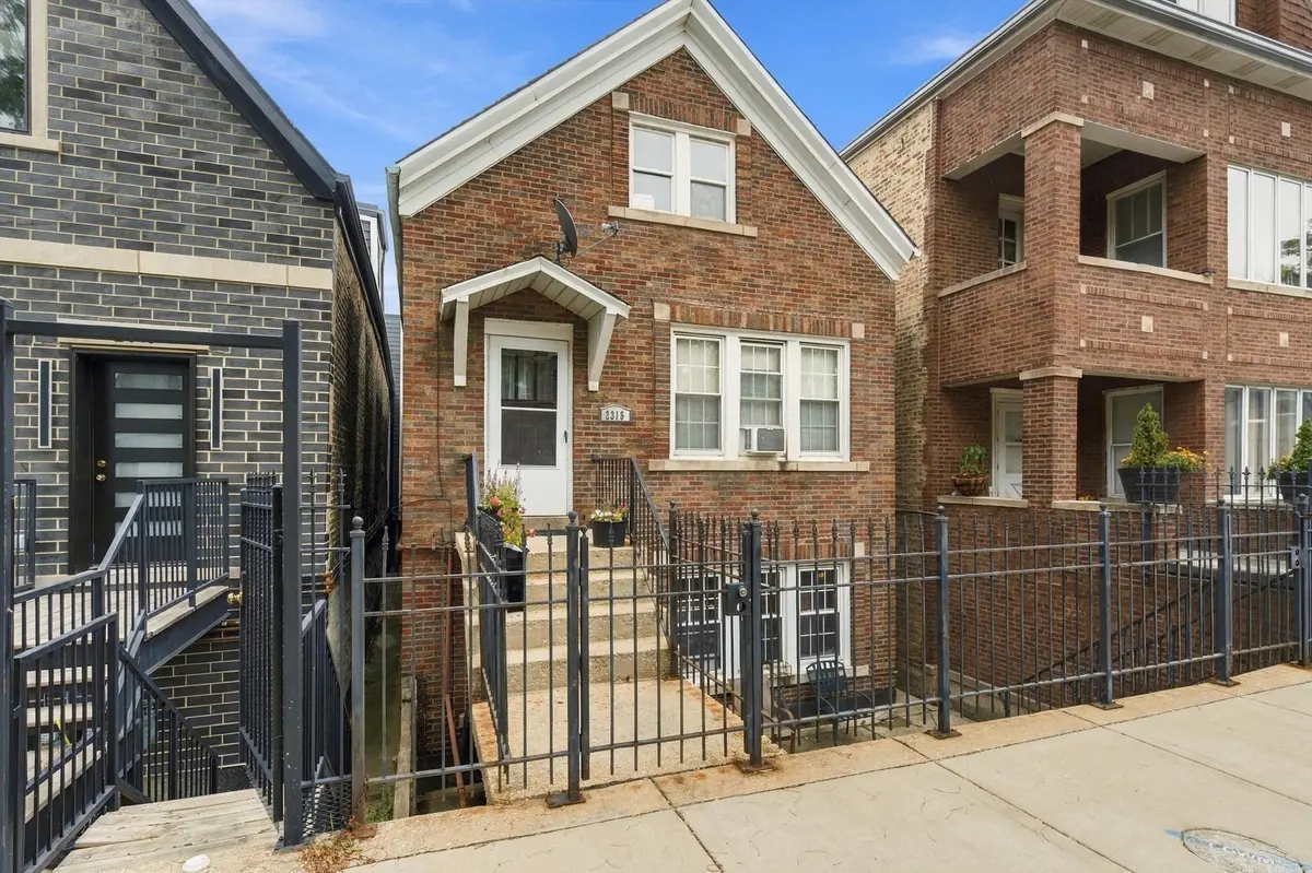2315 S HOYNE AVE, Chicago, IL 60608