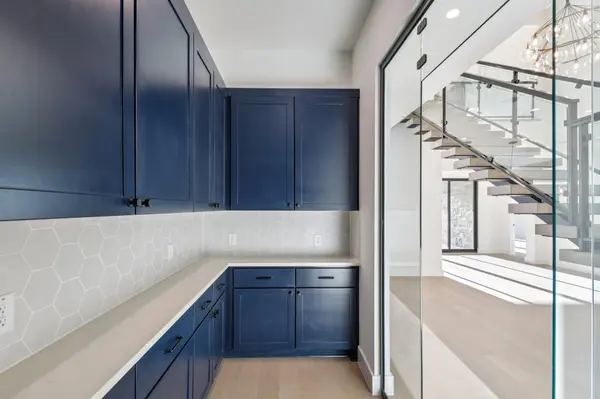 1209 Eternity TER, Austin, TX 78746
