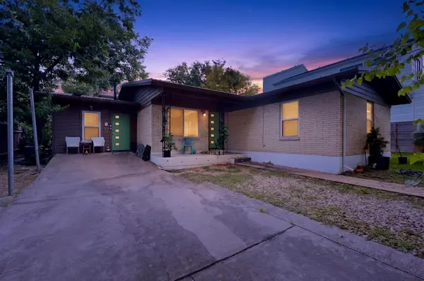 108 W Croslin ST #A & B, Austin, TX 78752