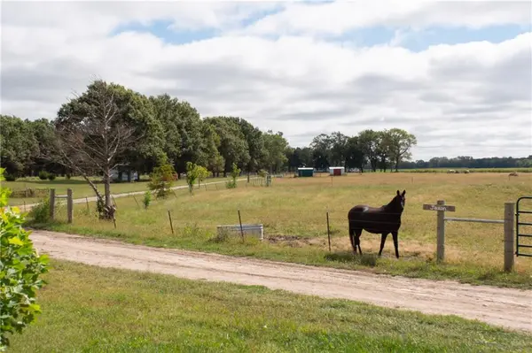 3061 Georgia RD, Ottawa, KS 66067